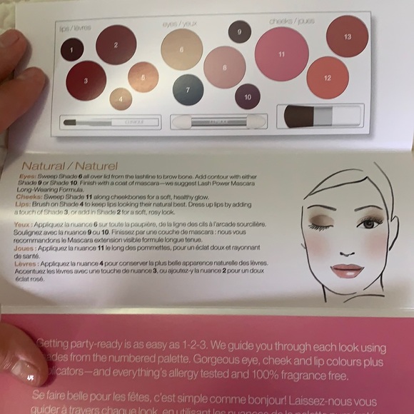 Clinique Seasons Worth of Pretty holiday 2011 kit - Picture 4 of 10